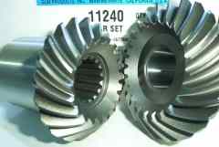 11240 Gears 20-24 ratio 1.98 4 cyl.jpg