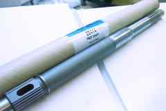 22414 OMC cobra prop shaft.jpg