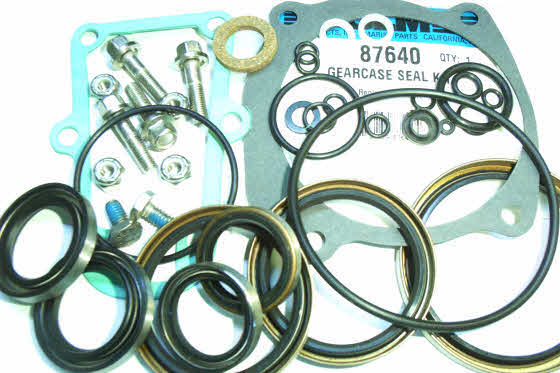 GLM aftermarket 87640 Lower unit 4 cylinder 1978-1986 seal kit