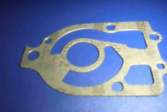 Lower wear plate